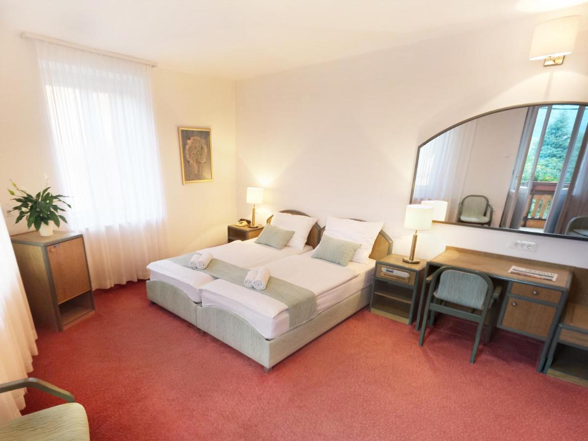 Hotel Lucija Most na Soči Dış mekan fotoğraf